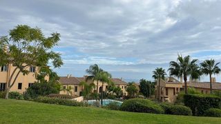 Piso en alquiler en Benahavís