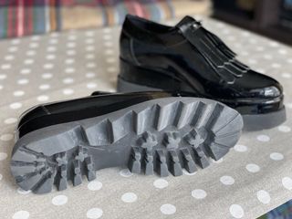 Zapatos negros CULT piel con plataforma talla 38