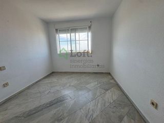 Piso en venta en Ctra de Sevilla - Ronda sur en Badajoz