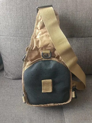 Mochila cruzada táctica árida