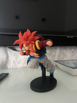 Gogeta Super Saiyan 4 Choujin Giga no box