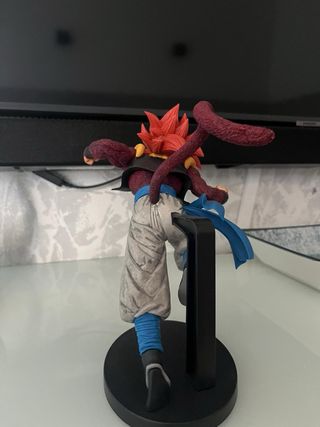 Gogeta Super Saiyan 4 Choujin Giga no box