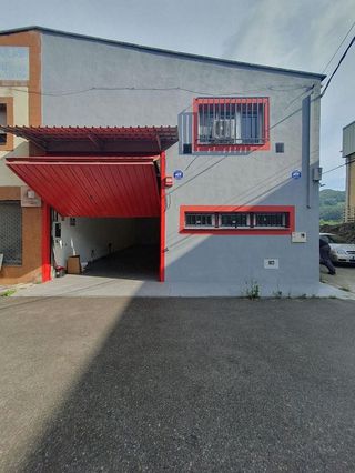 Nave industrial en alquiler en Grado