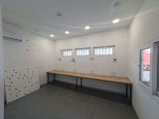 Nave industrial en alquiler en Grado