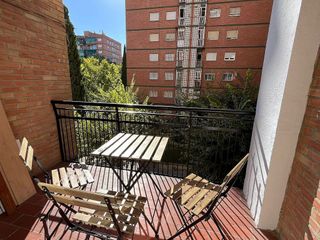 Piso en alquiler en Polígono Cartuja – La Paz en Granada