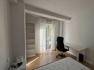 Piso en alquiler en Polígono Cartuja – La Paz en Granada