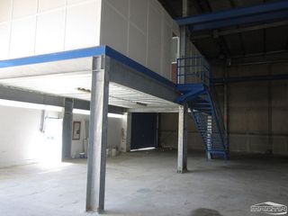 Nave industrial en alquiler en Lucena