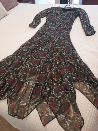 Vestido estampado serpiente