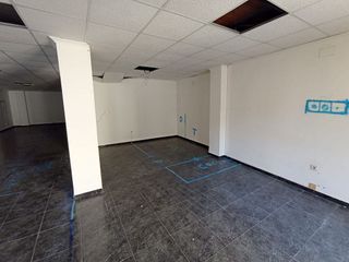Local comercial en venta en Tomelloso