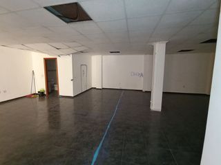 Local comercial en venta en Tomelloso