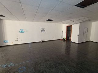 Local comercial en venta en Tomelloso