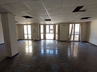 Local comercial en venta en Tomelloso