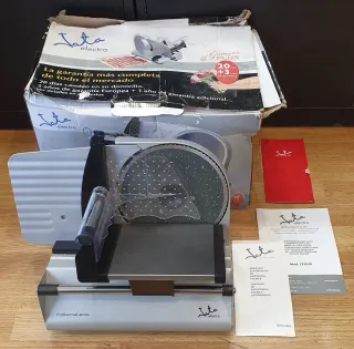 Cortador de fiambre Jata / CF1030 / 200W