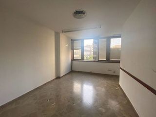Oficina en venta en Barrio Alto - San Félix - Oliveros - Altamira en Almería