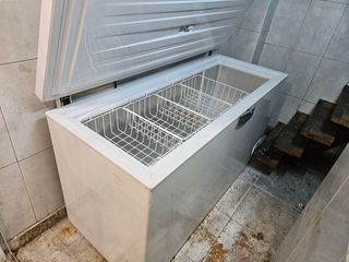 Arcón congelador blanco