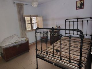 Casa adosada en venta en Coria