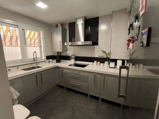 Casa adosada en venta en El Cano - Los Bermejales en Sevilla