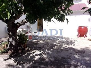 Chalet en venta en Valdepeñas