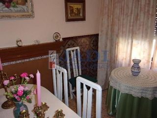 Chalet en venta en Valdepeñas