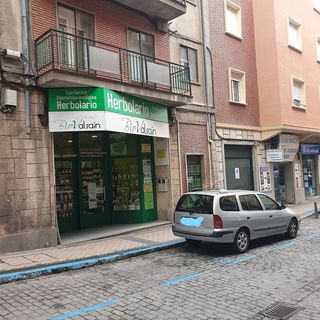 Local comercial en alquiler en Centro en Segovia