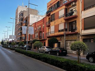 Local comercial en alquiler en Cariñena - Carinyena en Villarreal