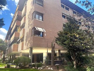 Piso en alquiler en Mirasierra en Madrid