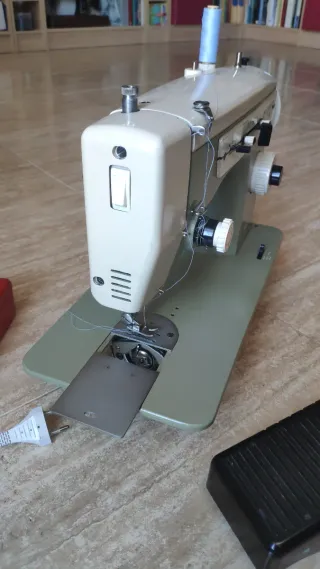 Máquina de coser Alfa 482 Zig-zag