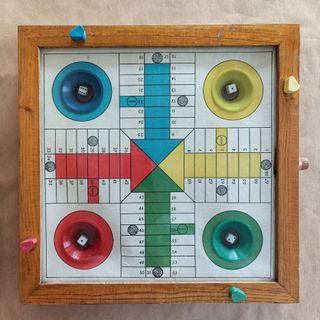 PARCHÍS VINTAGE DE MADERA MECÁNICO 70-80s