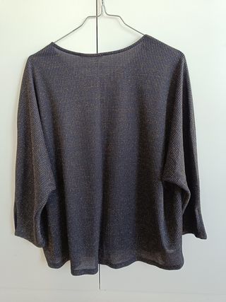 Camiseta Mango azul y dorada Talla L