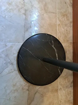 Perchero Metálico Negro y Plateado