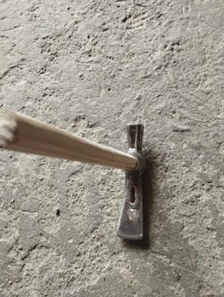 Martillo picola bellota antiguo