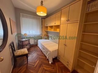 Piso en venta en Zona de Plaza de Barcelos en Pontevedra