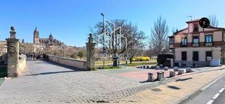 Casa adosada en alquiler en Teso de la Feria - Arrabal en Salamanca