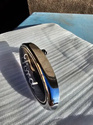 Emblema Insignia Ford Azul y Cromado