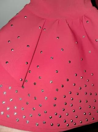 Abito donna rosso con maniche a campana