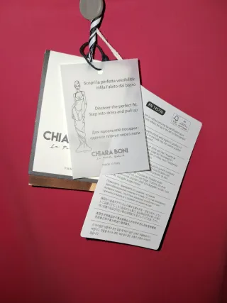 Abito donna rosso con maniche a campana