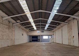 Nave industrial en alquiler en Centre en Hospitalet de Llobregat, L´