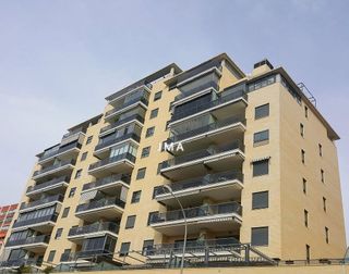 Piso en alquiler en Cabo de las Huertas en Alicante