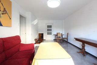 Piso en alquiler en El Plantinar - Felipe II - Tiro de Línea en Sevilla