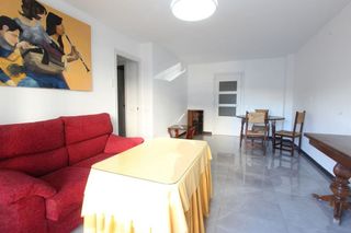 Piso en alquiler en El Plantinar - Felipe II - Tiro de Línea en Sevilla