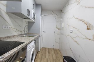 Piso en alquiler en El Plantinar - Felipe II - Tiro de Línea en Sevilla