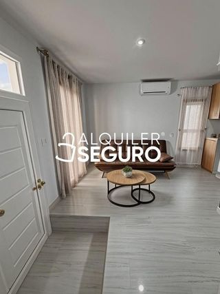 Piso en alquiler en Casco Histórico en Alcalá de Henares