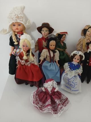 Lotto 15 Bambole Etniche Mondo Vintage