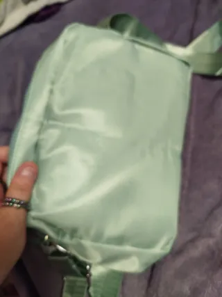 Bolso verde menta impermeable