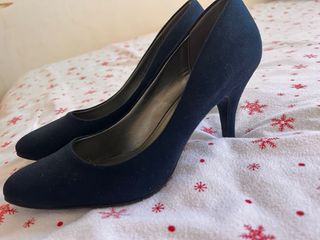 Tacones azul marino talla 42