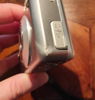 Fotocamera digitale Fujifilm Finepix F30 argento