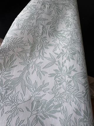 Papel pintado hojas relieve verde agua