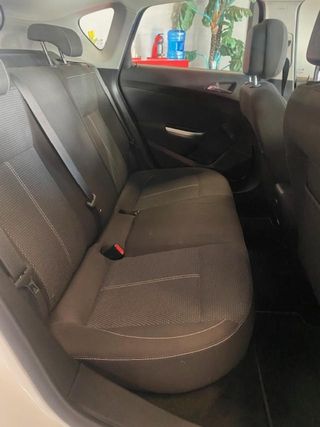 Opel Astra 1.4T 140CV SPORT