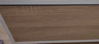 Mesa baja elevable blanca y madera