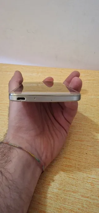 Huawei P8 Lite Oro/Argento, (Non vendo a 1 euro)